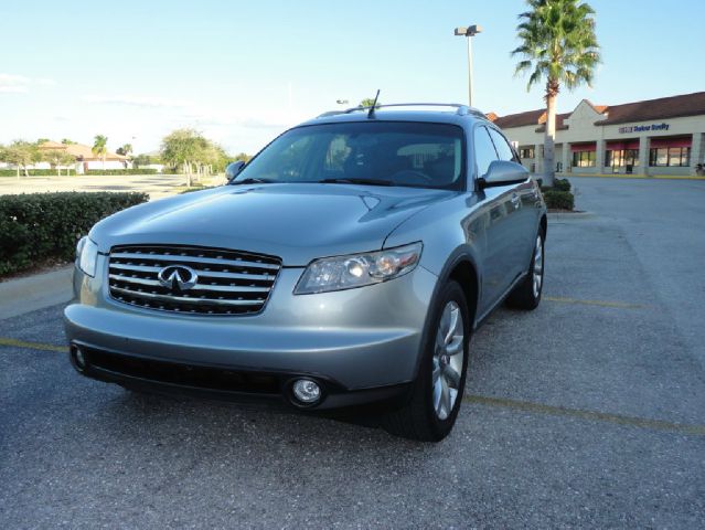 2005 Infiniti FX45 Sedan SE Automatic