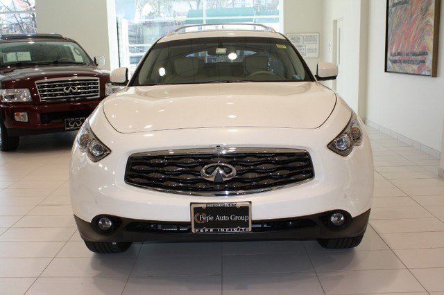 2011 Infiniti FX50 Base