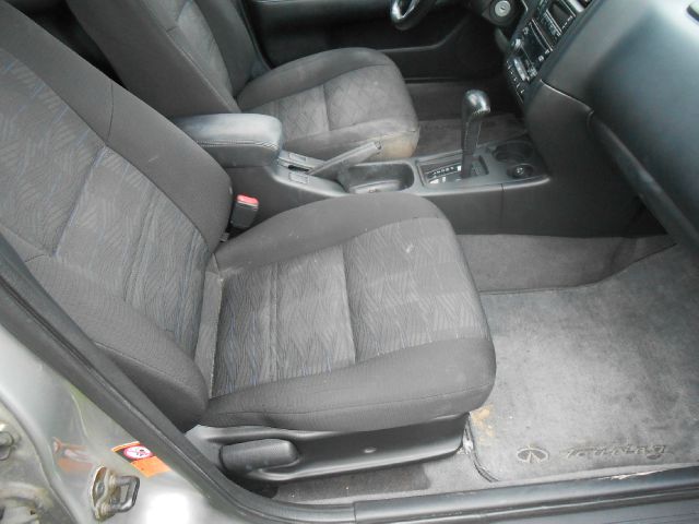 1999 Infiniti G20 Base