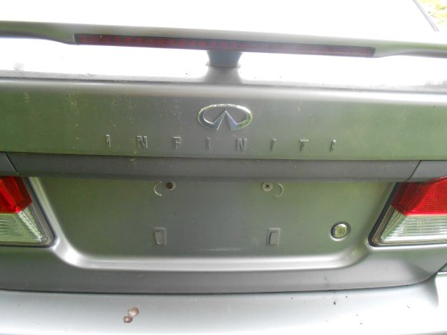 1999 Infiniti G20 Base