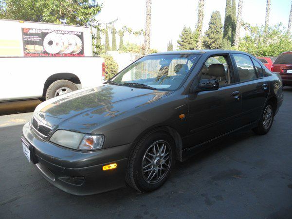 1999 Infiniti G20 3.5tl W/tech Pkg