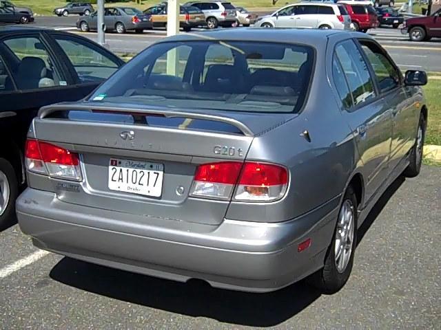 1999 Infiniti G20 Base