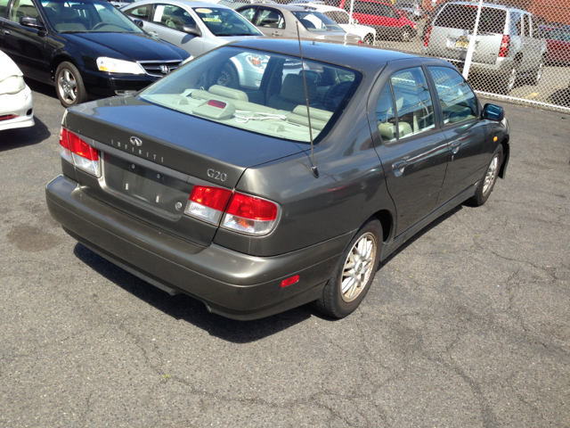 2000 Infiniti G20 3.5