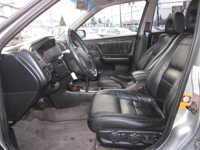 2000 Infiniti G20 All-wheel Drive SLT1