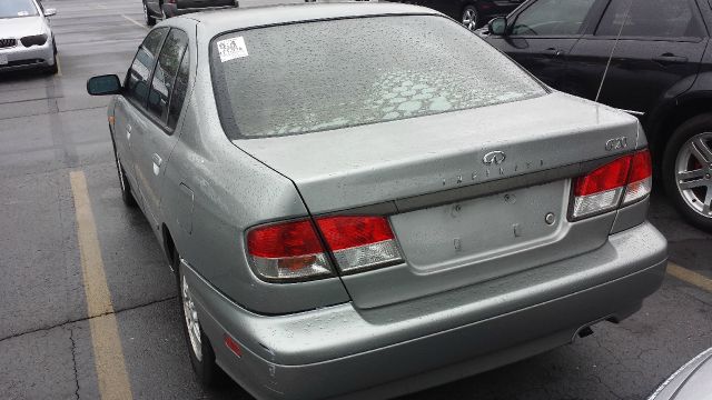 2000 Infiniti G20 Coupe