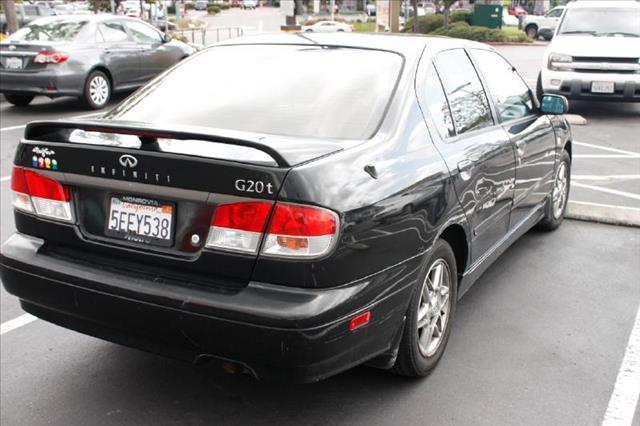 2001 Infiniti G20 Coupe