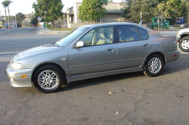 2001 Infiniti G20 3.5