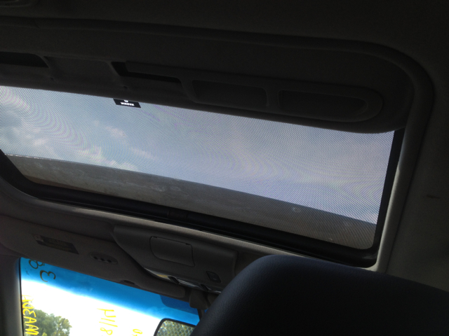 2001 Infiniti G20 Coupe