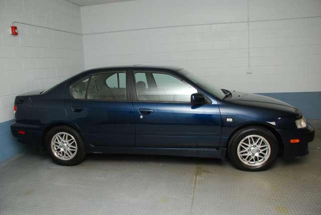 2001 Infiniti G20 Coupe
