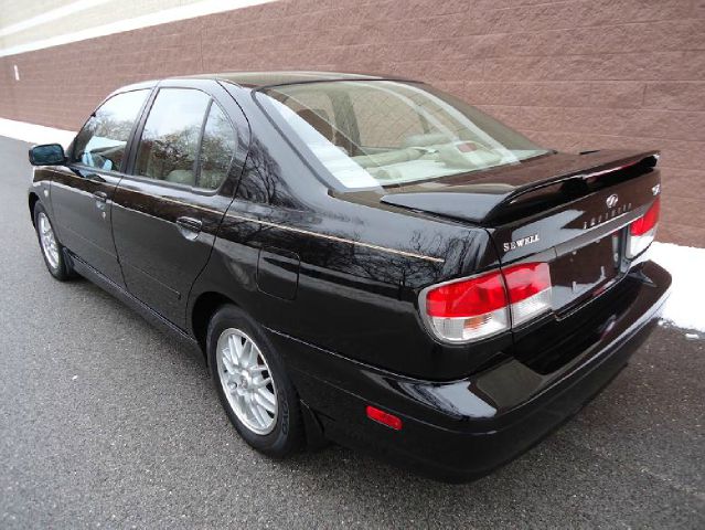2001 Infiniti G20 Coupe