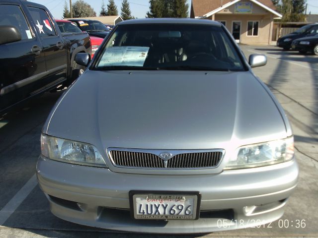2002 Infiniti G20 Coupe