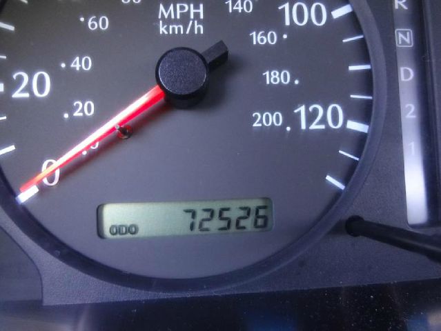 2002 Infiniti G20 Coupe