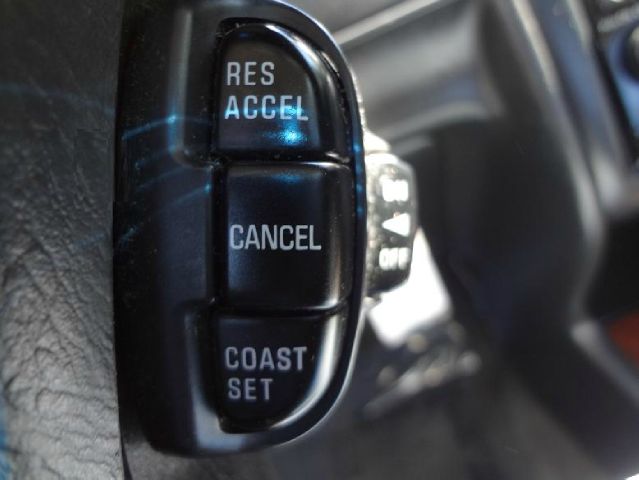 2002 Infiniti G20 Coupe