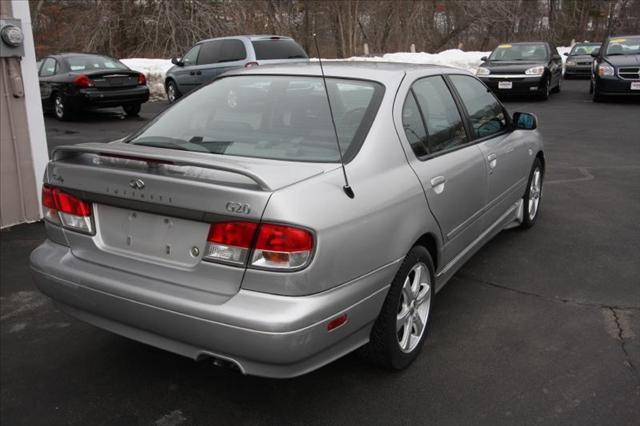 2002 Infiniti G20 Coupe