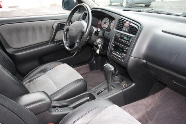 2002 Infiniti G20 Coupe