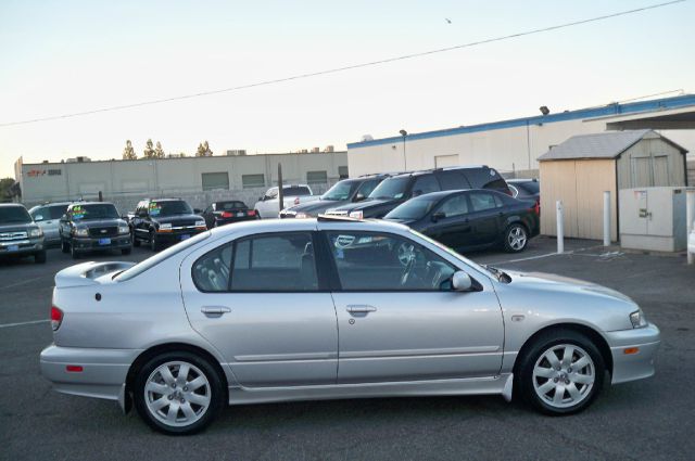 2002 Infiniti G20 Coupe