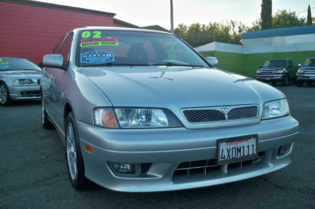 2002 Infiniti G20 Coupe