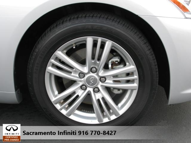 2011 Infiniti G25 S. Duty Xlcrew Cab 12stake