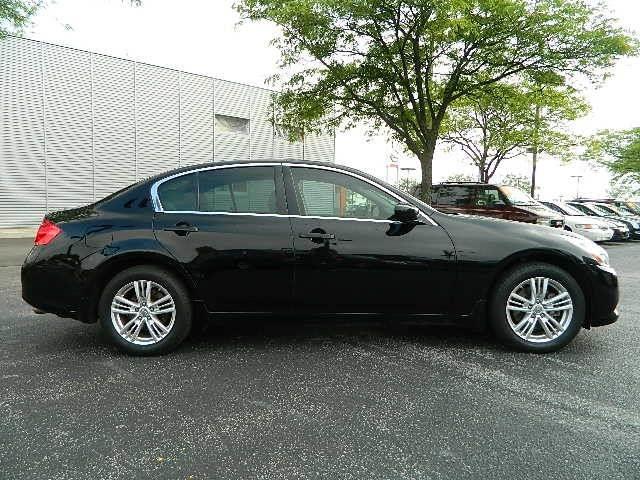 2011 Infiniti G25x Extenede CAB 4X4