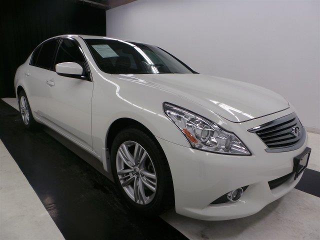 2011 Infiniti G25x SW2