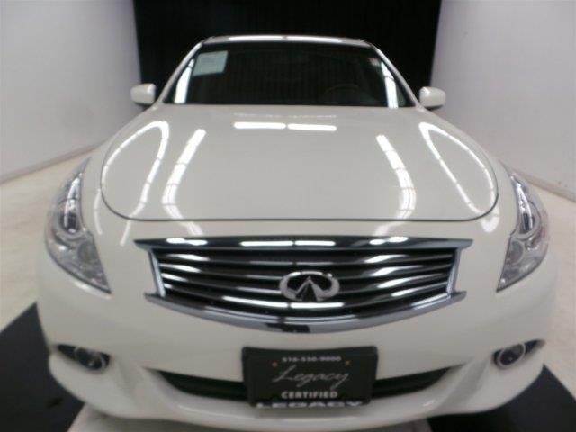 2011 Infiniti G25x SW2