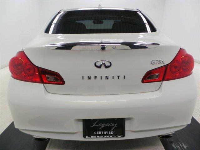 2011 Infiniti G25x SW2