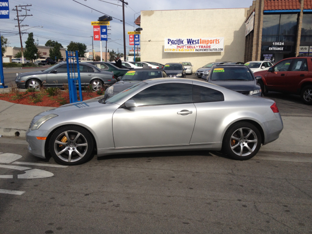 2003 Infiniti G35 XL 12-passenger