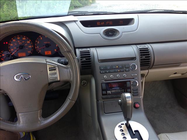 2003 Infiniti G35 XB - ONE Owner