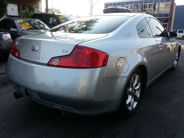 2003 Infiniti G35 XB - ONE Owner