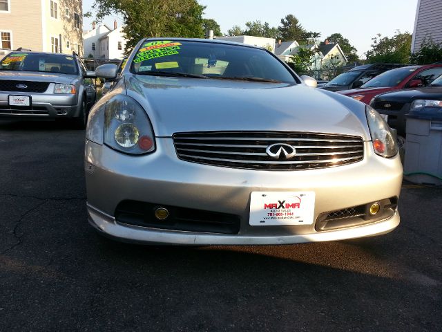 2003 Infiniti G35 XB - ONE Owner
