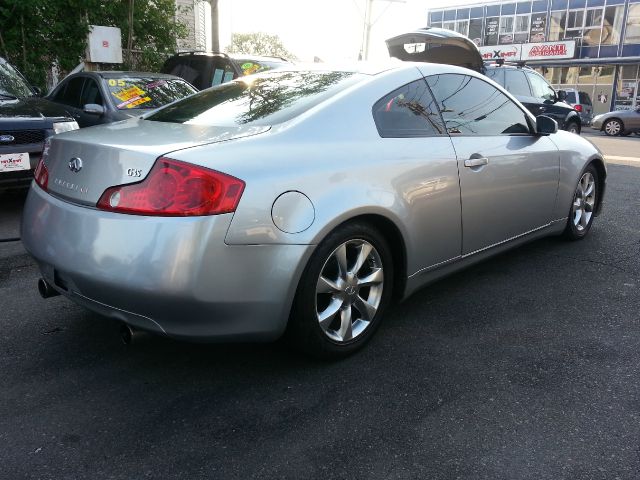 2003 Infiniti G35 XB - ONE Owner