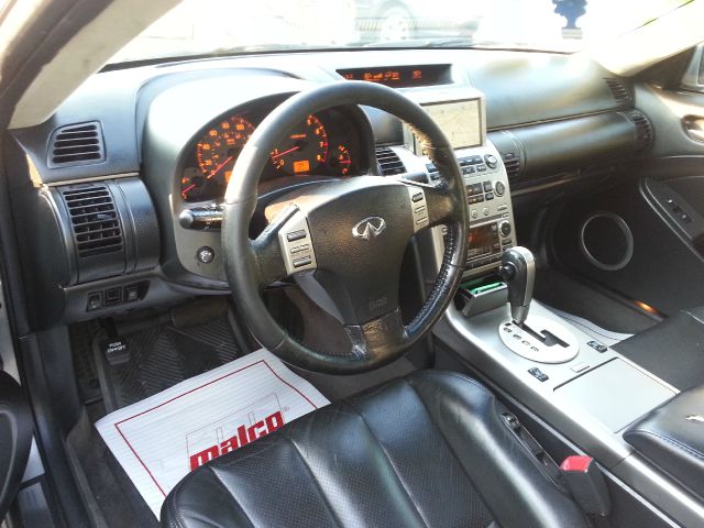 2003 Infiniti G35 XB - ONE Owner