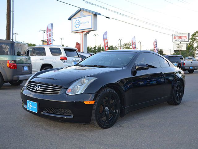 2003 Infiniti G35 XB - ONE Owner