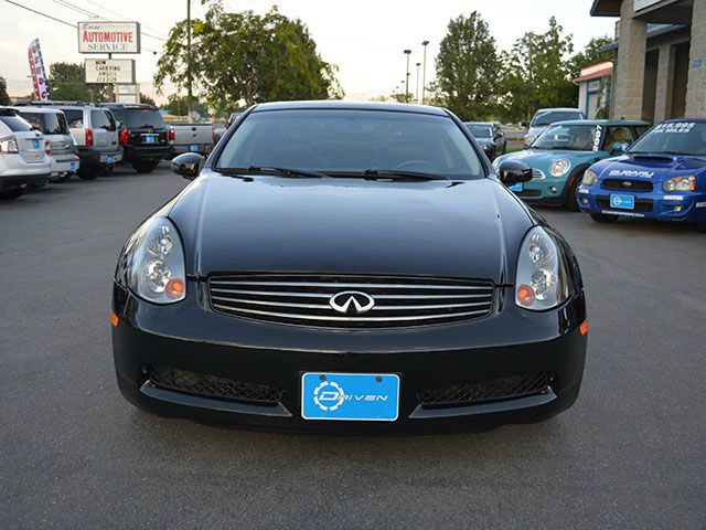 2003 Infiniti G35 XB - ONE Owner