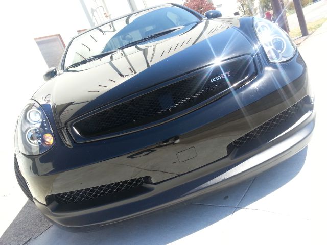 2003 Infiniti G35 XL 12-passenger