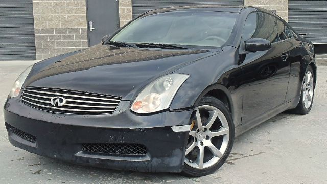 2003 Infiniti G35 XLE Moonroof