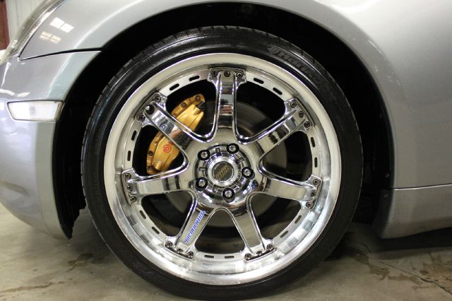 2003 Infiniti G35 XL 12-passenger