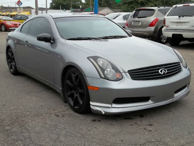 2003 Infiniti G35 XB - ONE Owner