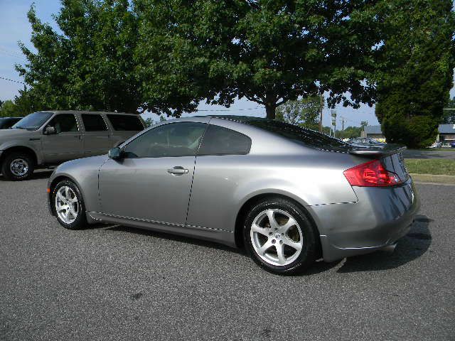 2003 Infiniti G35 XB - ONE Owner
