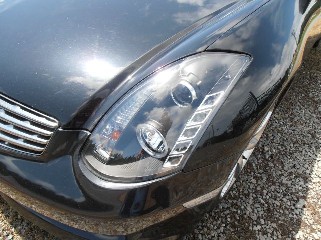 2003 Infiniti G35 XB - ONE Owner