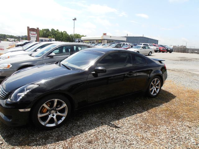 2003 Infiniti G35 XB - ONE Owner