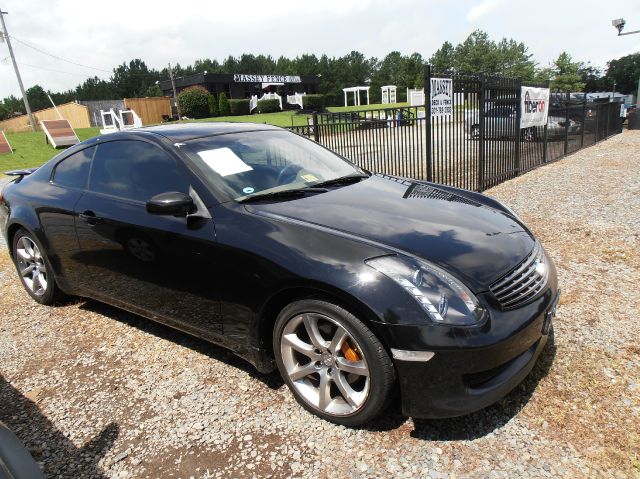 2003 Infiniti G35 XB - ONE Owner