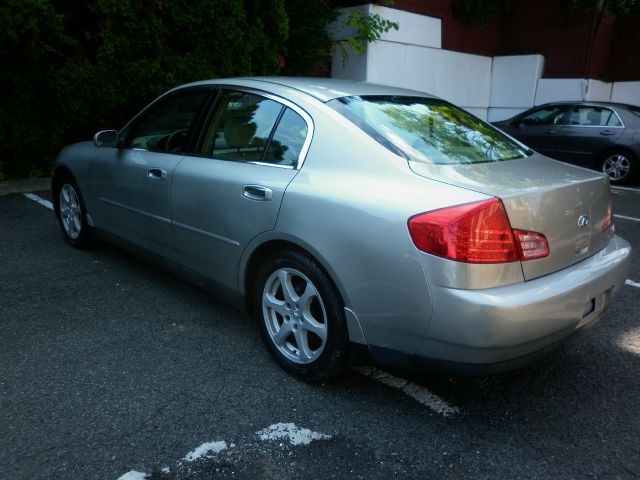2003 Infiniti G35 Sport 4x4