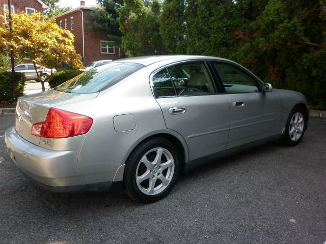 2003 Infiniti G35 Sport 4x4