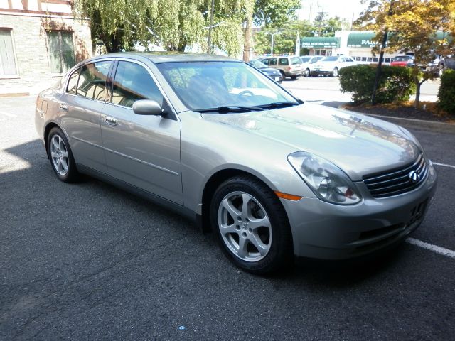 2003 Infiniti G35 Sport 4x4