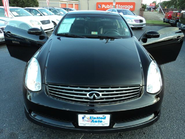 2003 Infiniti G35 XL 12-passenger