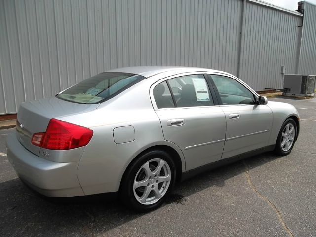 2003 Infiniti G35 Limited Trail Rated