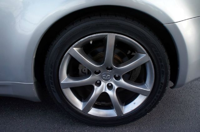 2004 Infiniti G35 XB - ONE Owner