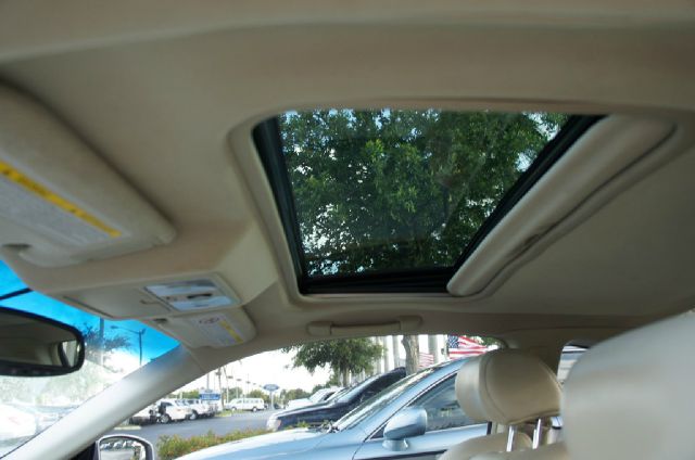 2004 Infiniti G35 XB - ONE Owner