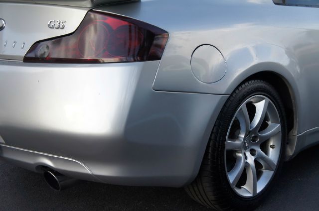 2004 Infiniti G35 XB - ONE Owner